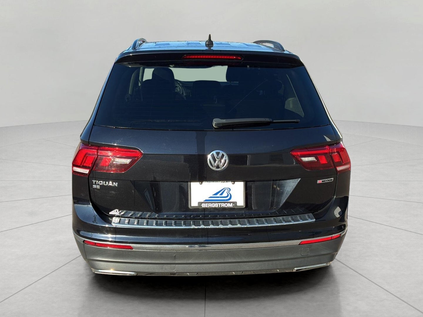 2021 Volkswagen Tiguan 2.0T SE R-Line Black 4MOTION