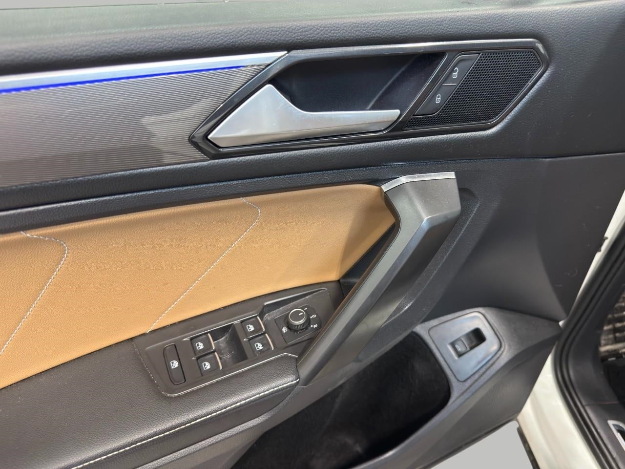 2022 Volkswagen Tiguan 2.0T SE R-Line Black 4MOTION