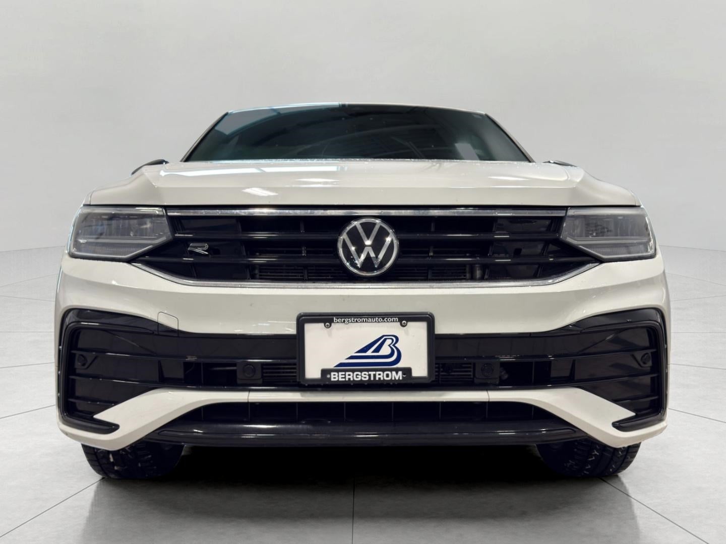 2022 Volkswagen Tiguan 2.0T SE R-Line Black 4MOTION