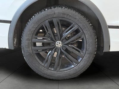 2022 Volkswagen Tiguan 2.0T SE R-Line Black 4MOTION