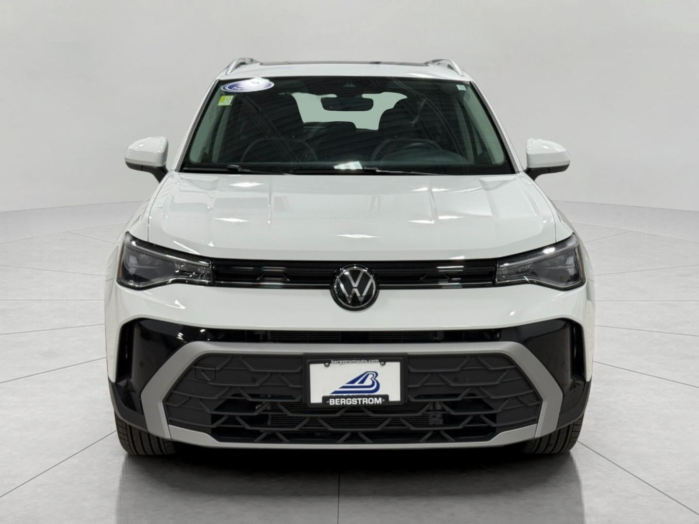 2025 Volkswagen Taos SE 4MOTION