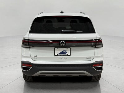 2025 Volkswagen Taos SE 4MOTION