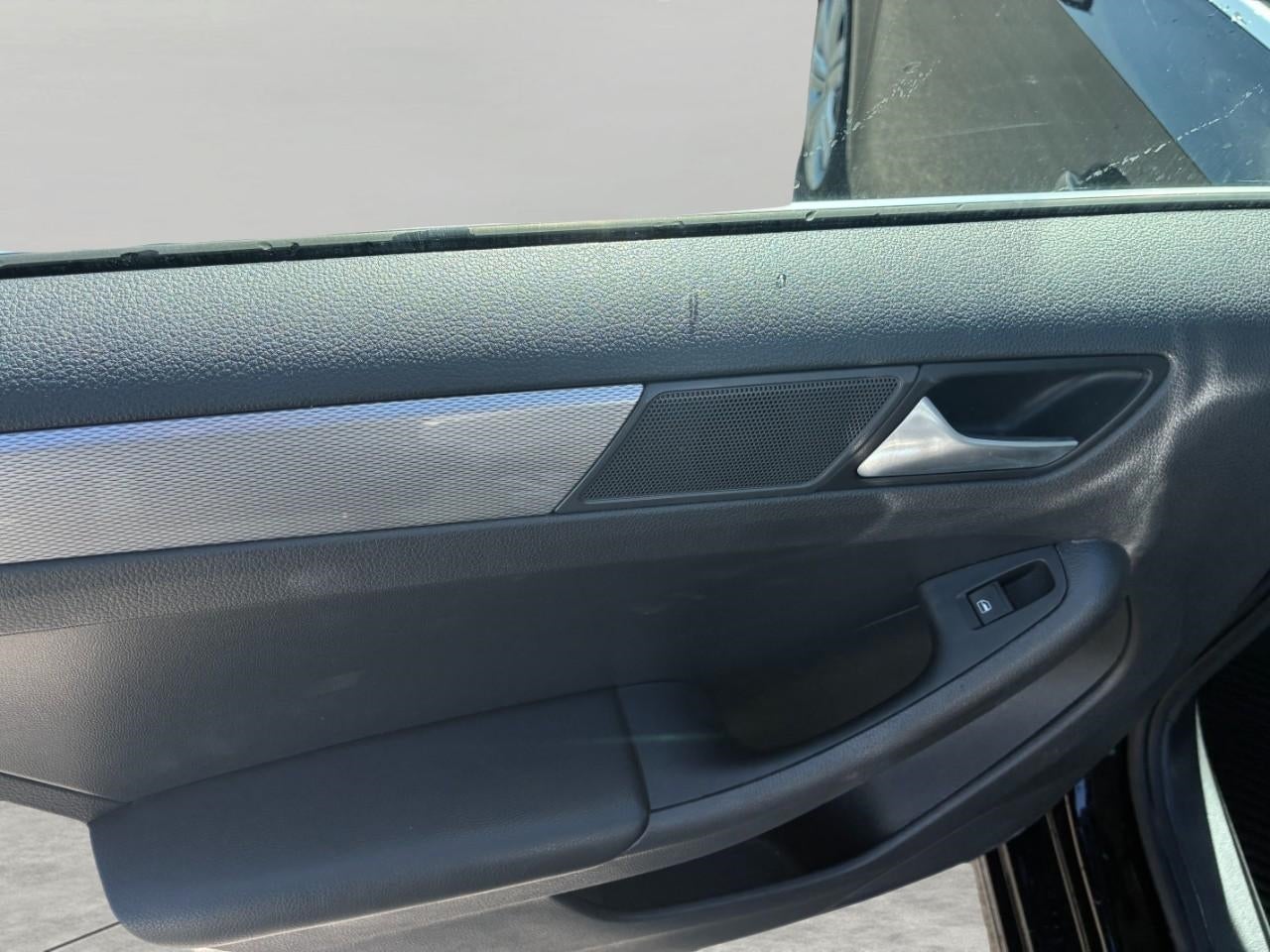 2017 Volkswagen Jetta 1.4T S Manual