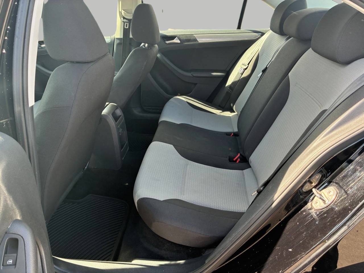 2017 Volkswagen Jetta 1.4T S Manual