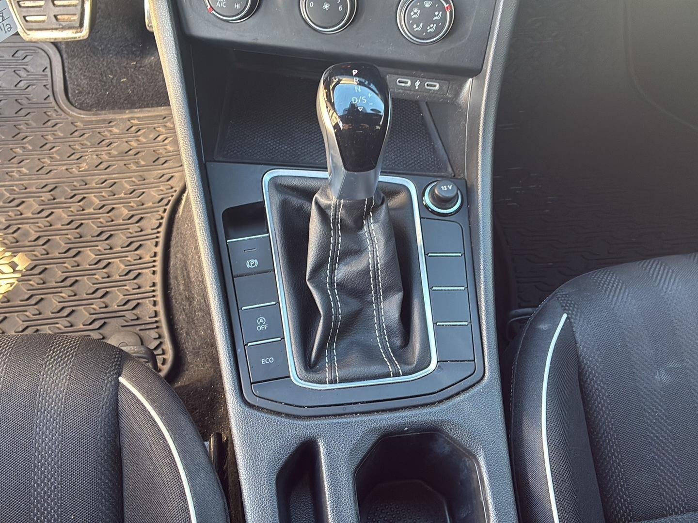 2024 Volkswagen Jetta Sport Auto