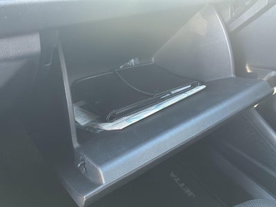 2024 Volkswagen Jetta Sport Auto