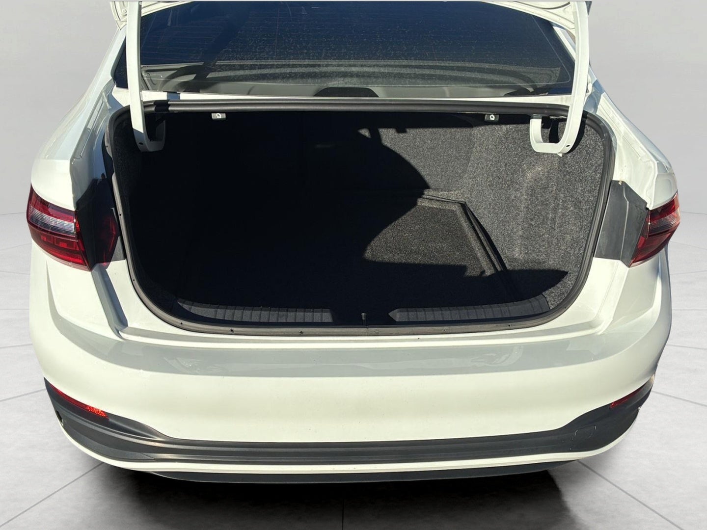 2024 Volkswagen Jetta Sport Auto