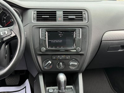 2016 Volkswagen Jetta 4dr Auto 1.4T SE