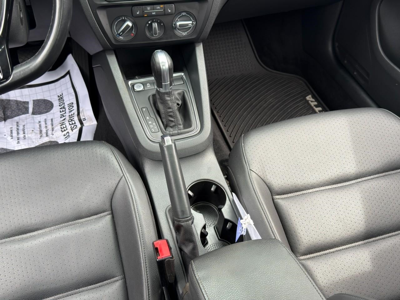 2016 Volkswagen Jetta 4dr Auto 1.4T SE