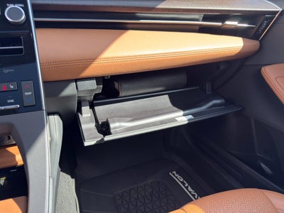 2019 Toyota AVALON SEDAN