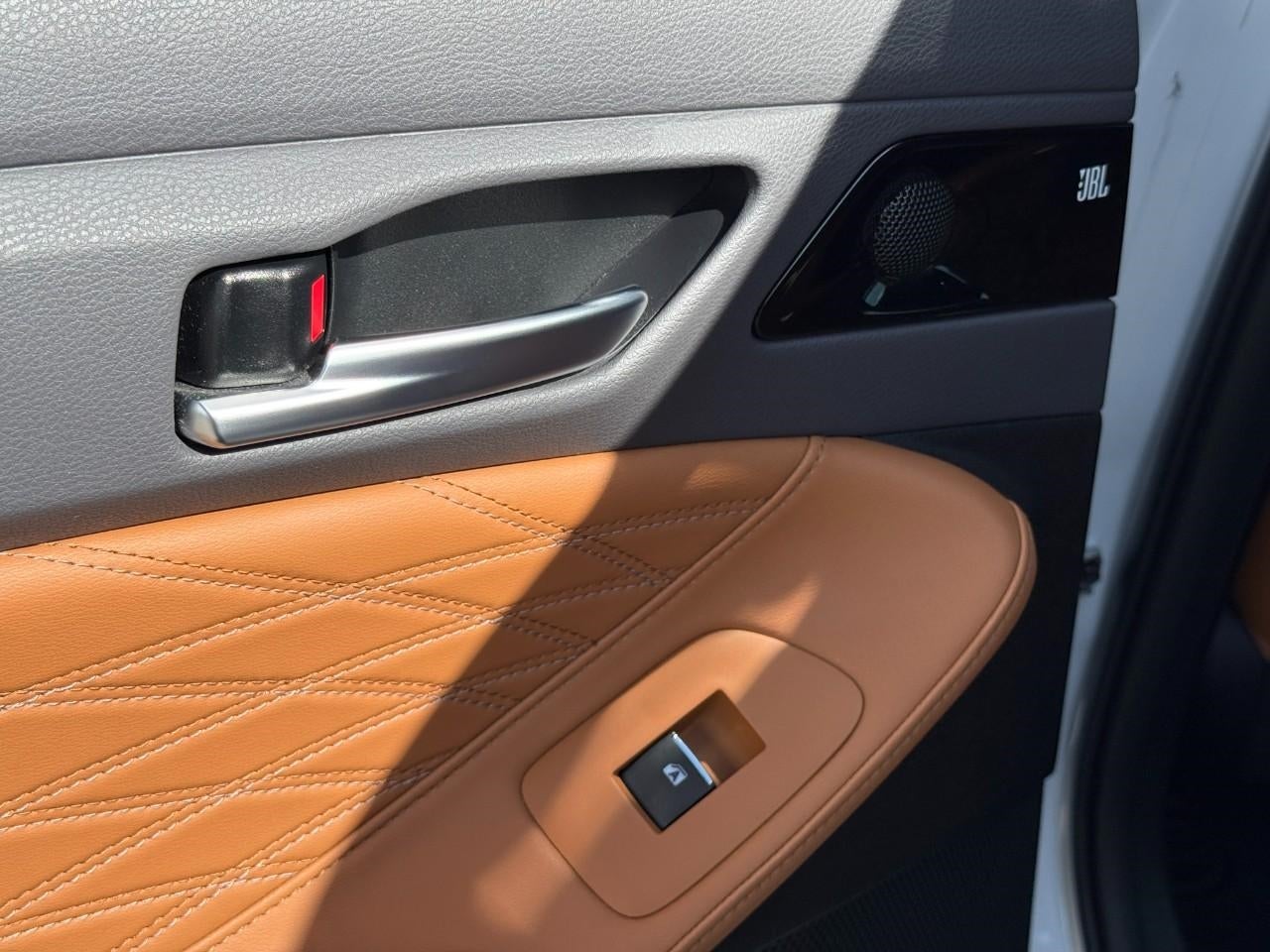 2019 Toyota AVALON SEDAN