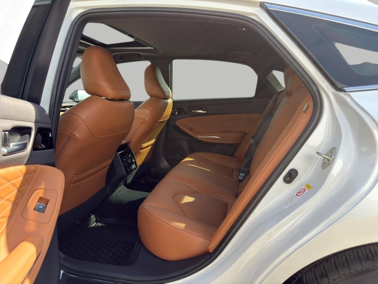 2019 Toyota AVALON SEDAN