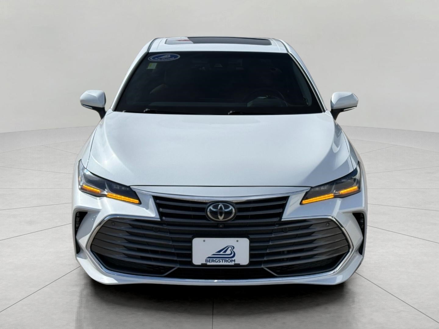 2019 Toyota AVALON SEDAN