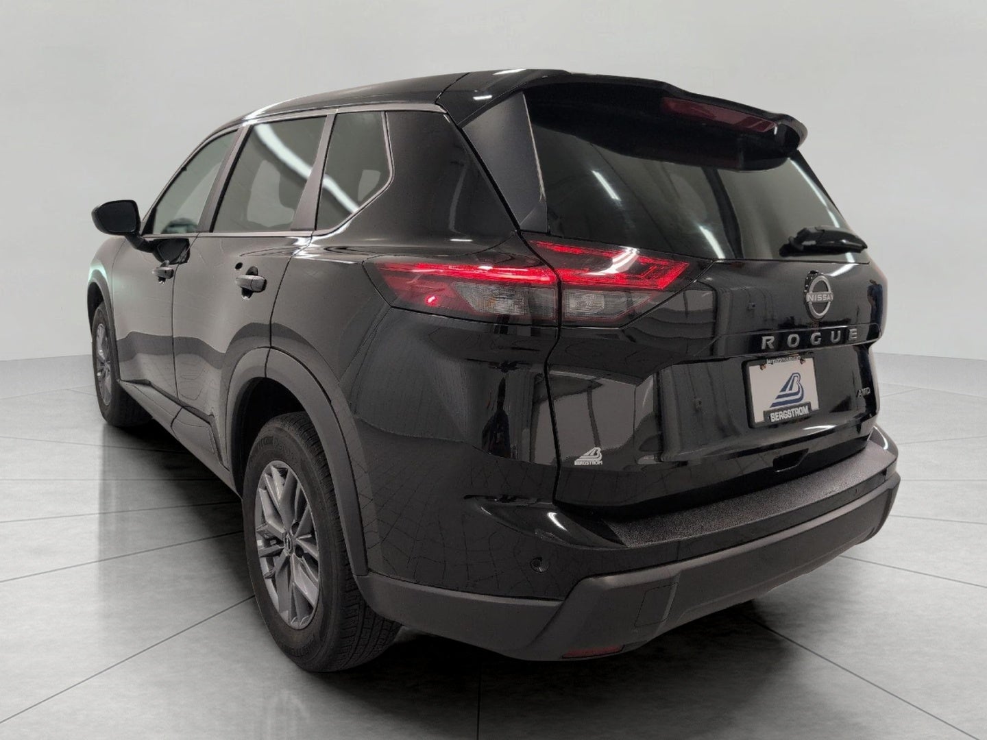 2024 Nissan Rogue AWD S
