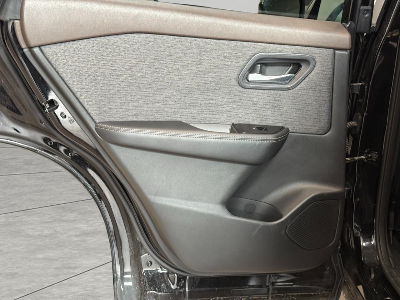 2023 Nissan Rogue AWD SV