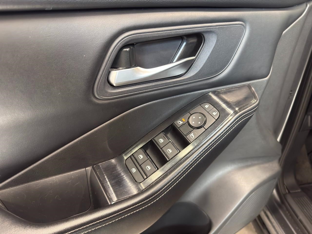 2024 Nissan Rogue AWD SV