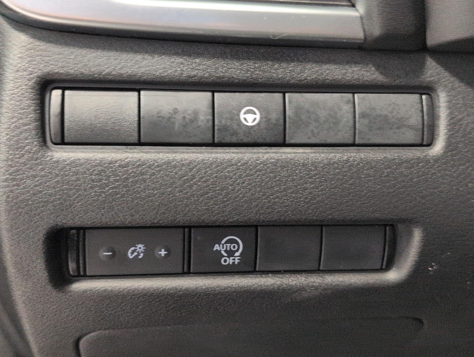 2023 Nissan Rogue AWD SV
