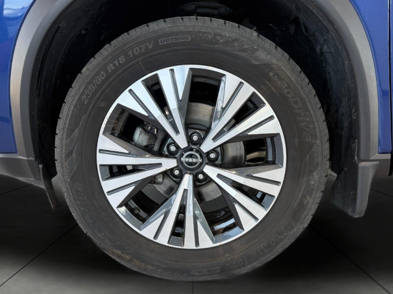 2023 Nissan Rogue AWD SV