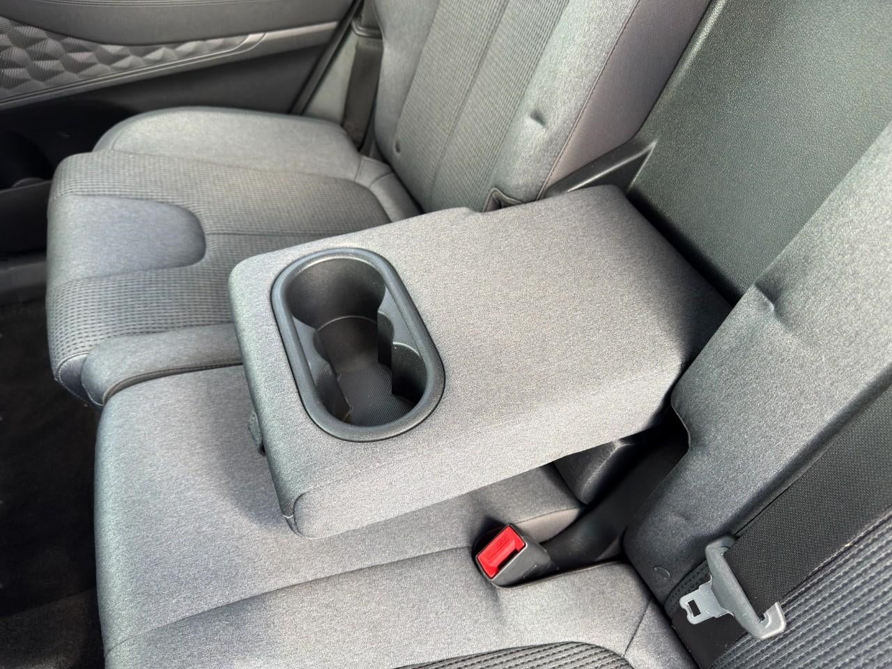 2019 Hyundai Santa Fe SEL 2.4L Auto FWD
