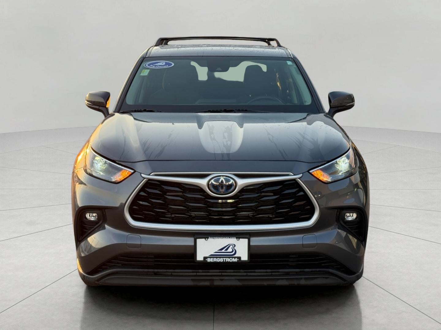 2023 Toyota Highlander Hybrid LE FWD