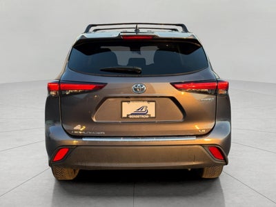 2023 Toyota Highlander Hybrid LE FWD
