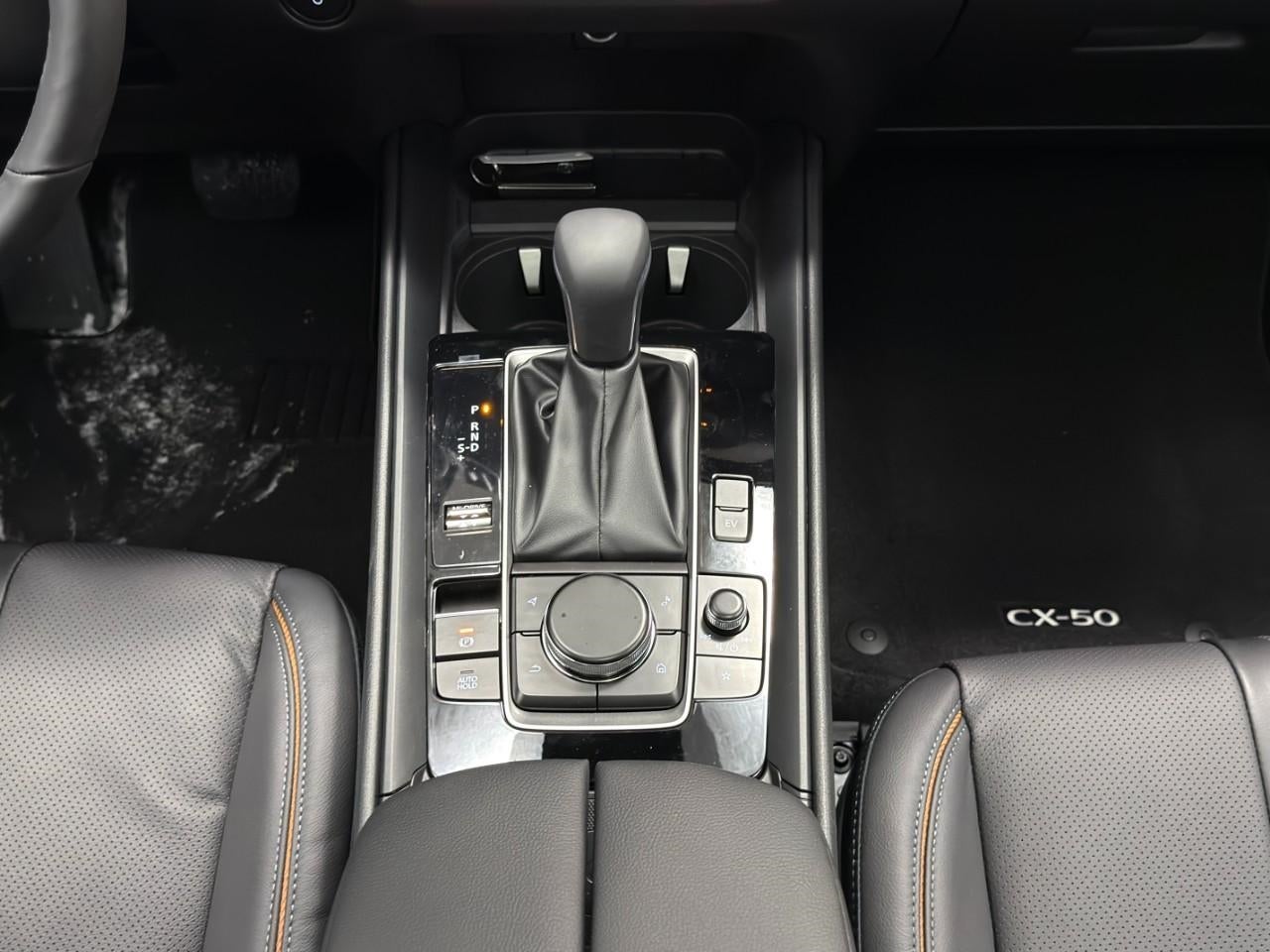 2026 Mazda Mazda CX-50 Hybrid Premium AWD