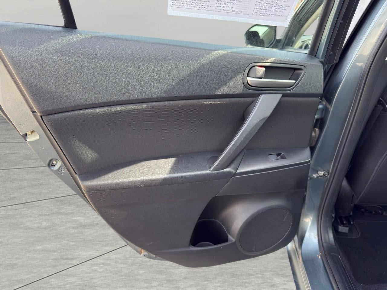 2013 Mazda Mazda3 4dr Sdn Auto i Touring