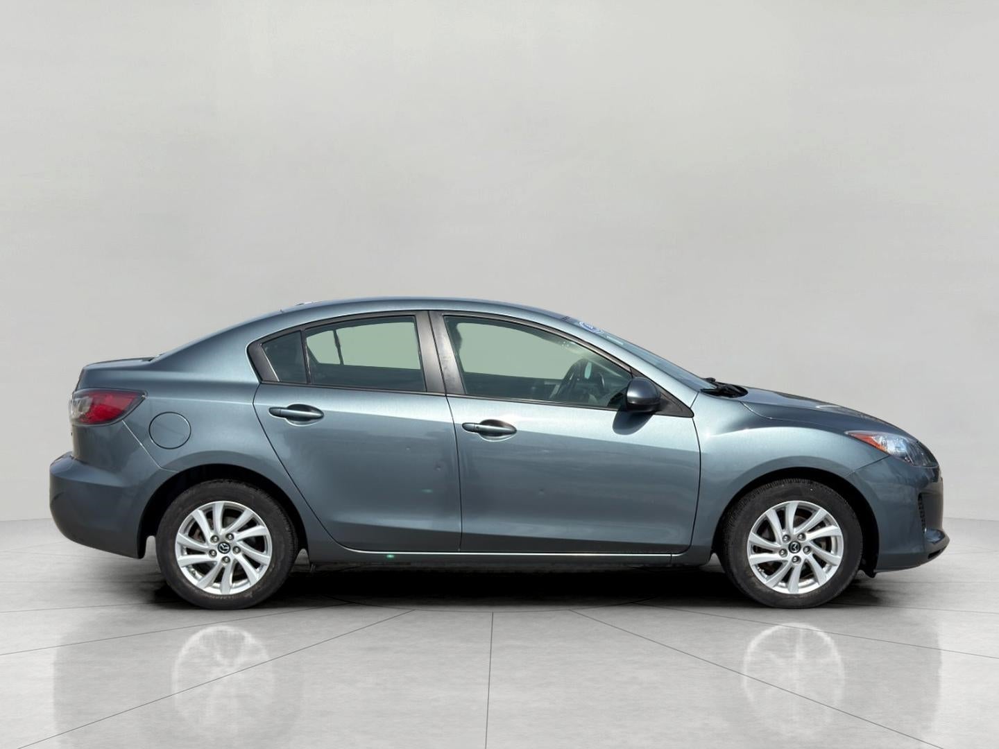 2013 Mazda Mazda3 4dr Sdn Auto i Touring
