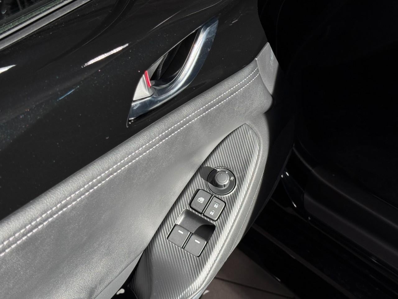 2025 Mazda MX-5 Miata Grand Touring - Photo 31