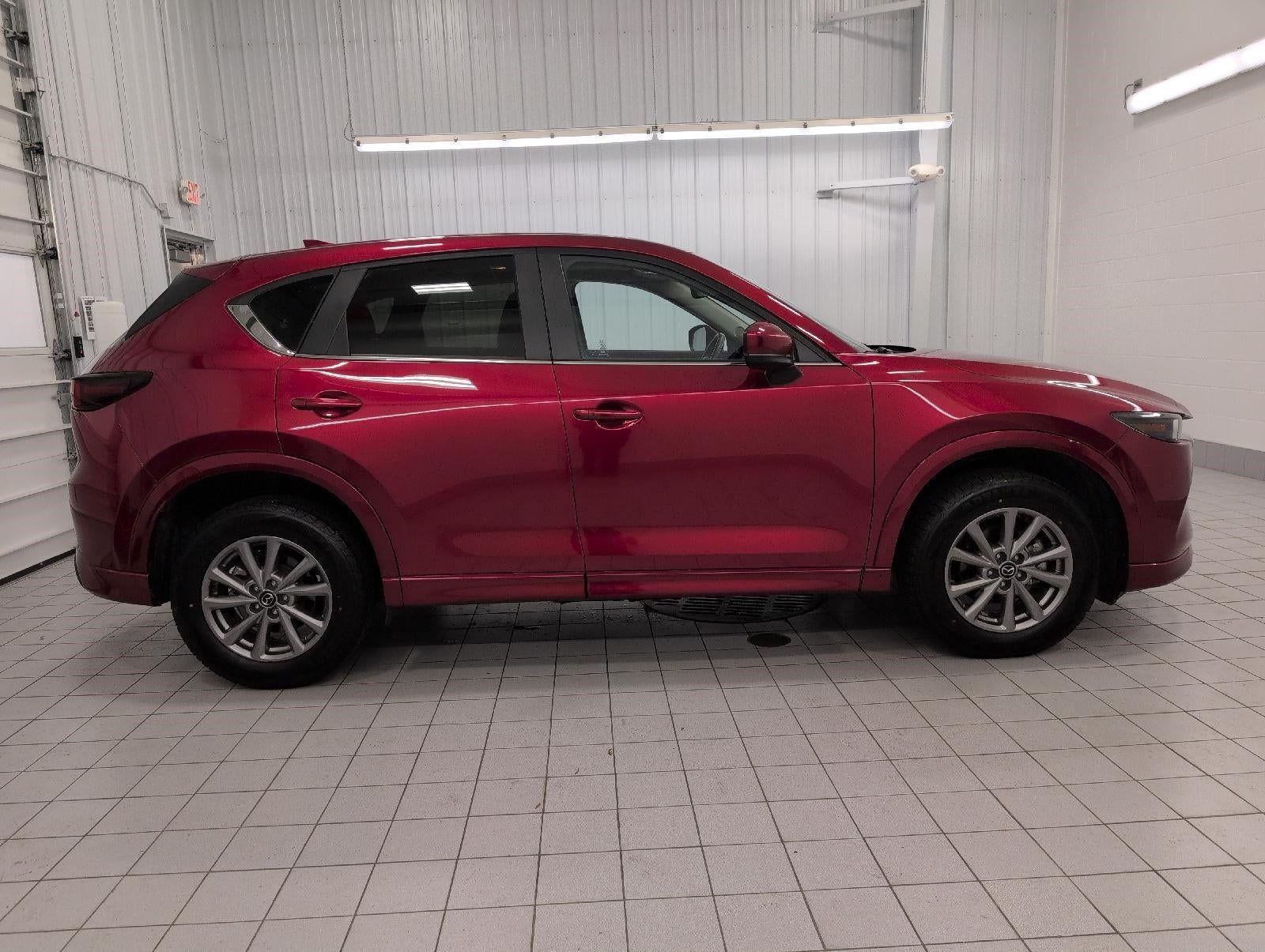2025 Mazda Mazda CX-5 2.5 S Preferred Package AWD