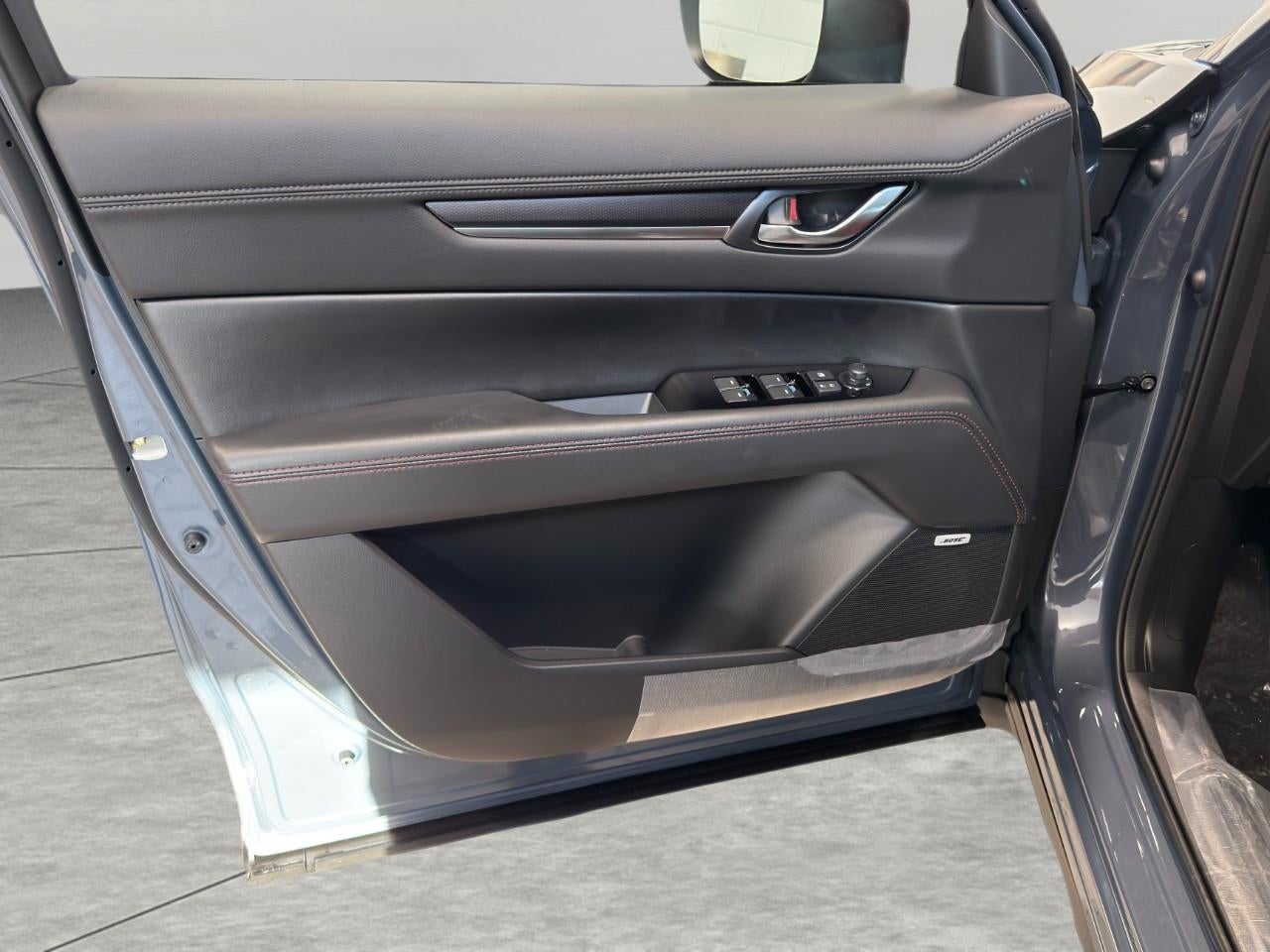 2025 Mazda Mazda CX-5 2.5 S Carbon Edition AWD