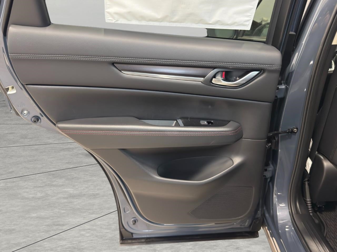 2025 Mazda Mazda CX-5 2.5 S Carbon Edition AWD