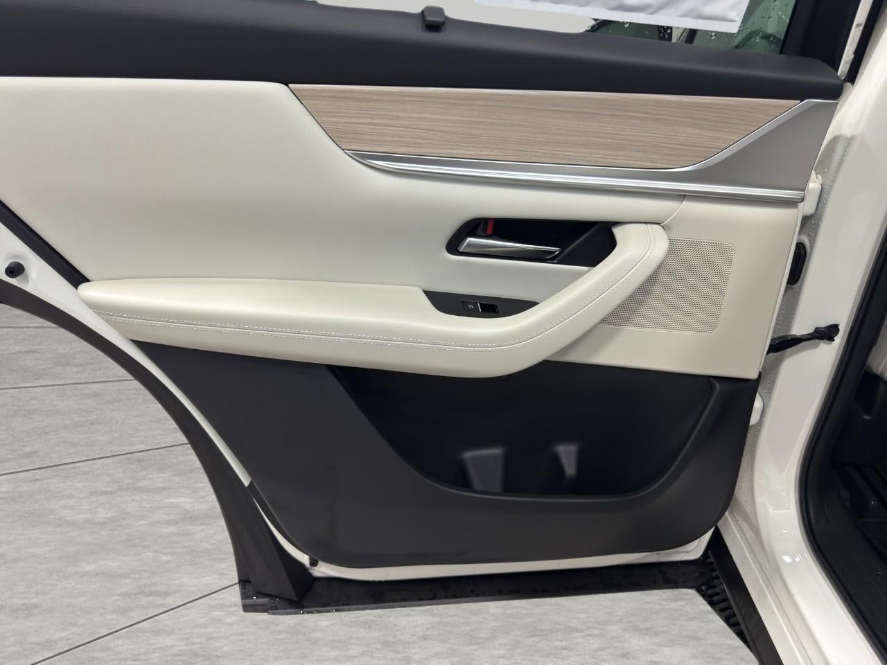 2026 Mazda Mazda CX-90 Plug-In Hybrid Premium Plus AWD