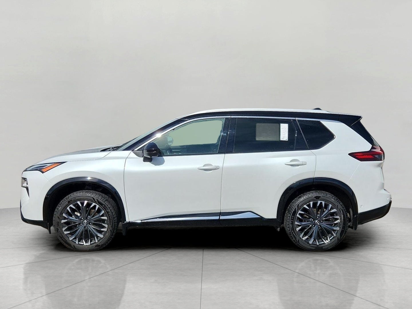 2024 Nissan Rogue AWD Platinum