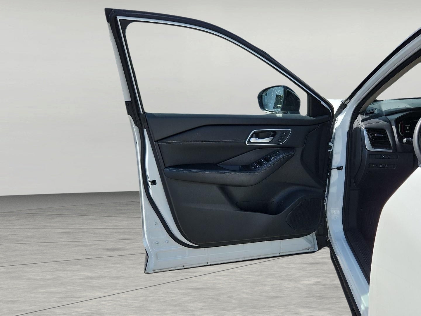 2024 Nissan Rogue AWD Platinum