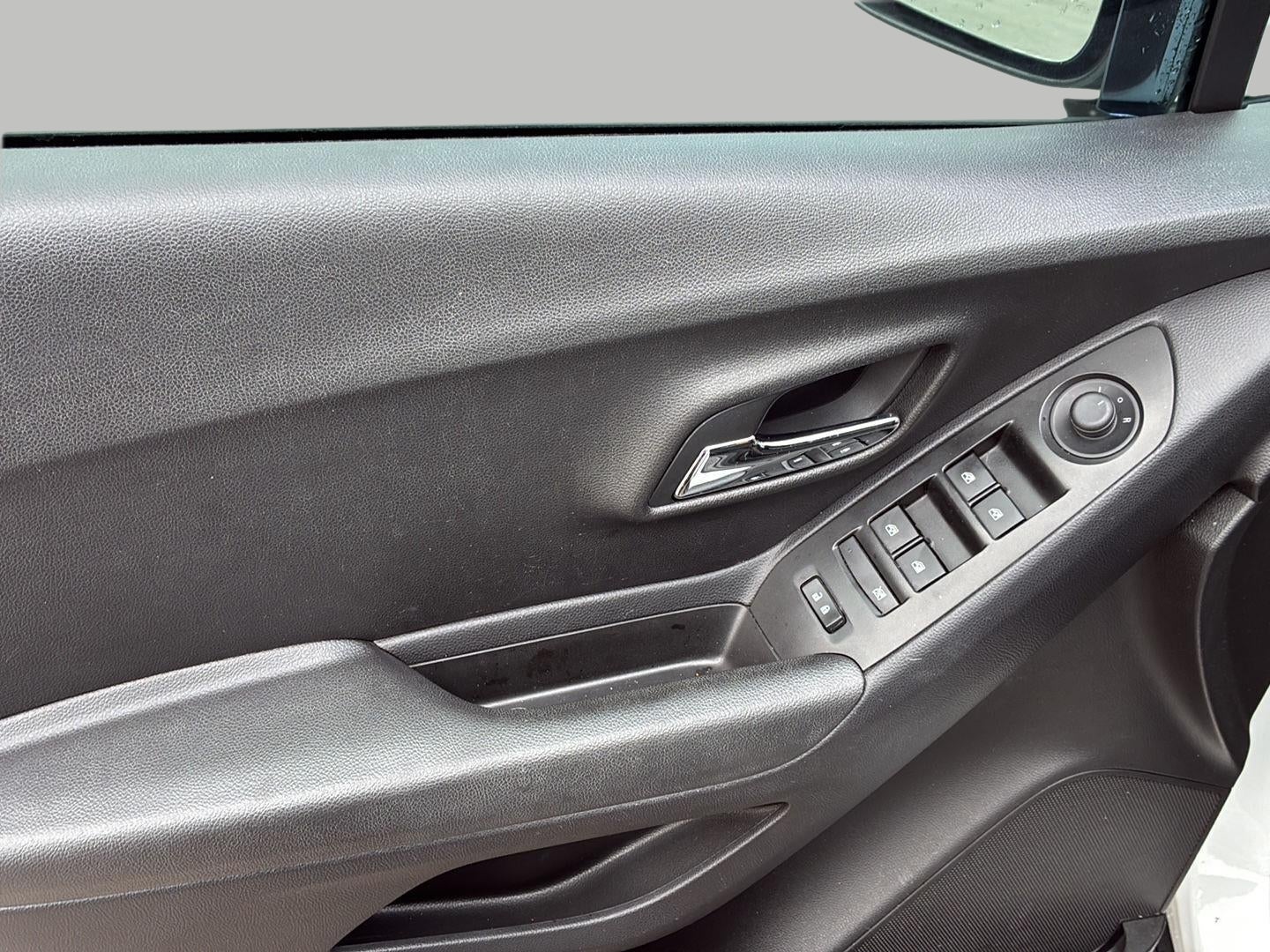 2018 Chevrolet Trax AWD 4dr LS