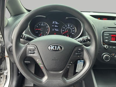 2017 Kia Forte5 LX Auto