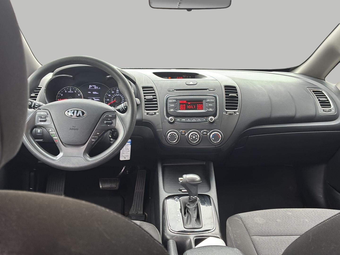 2017 Kia Forte5 LX Auto