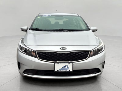 2017 Kia Forte5 LX Auto