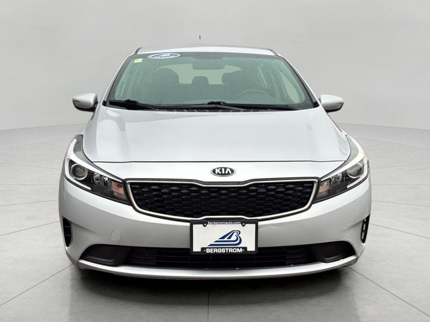 2017 Kia Forte5 LX Auto