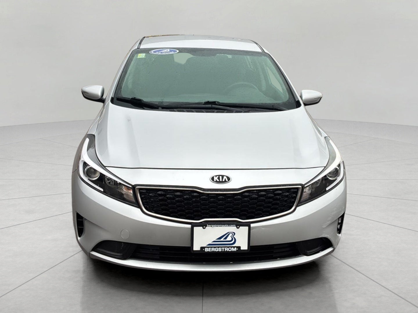 2017 Kia Forte5 LX Auto