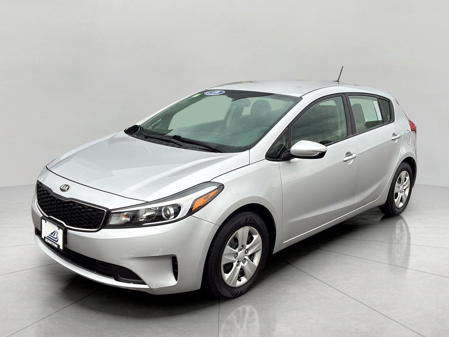 2017 Kia Forte5 LX Auto