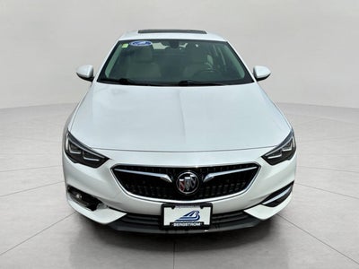 2018 Buick Regal Sportback 4dr Sdn Essence AWD