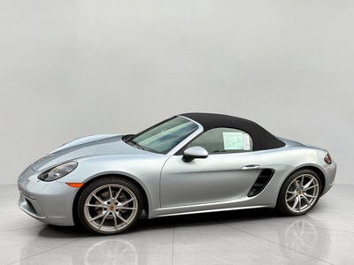 2022 Porsche 718 Boxster T
