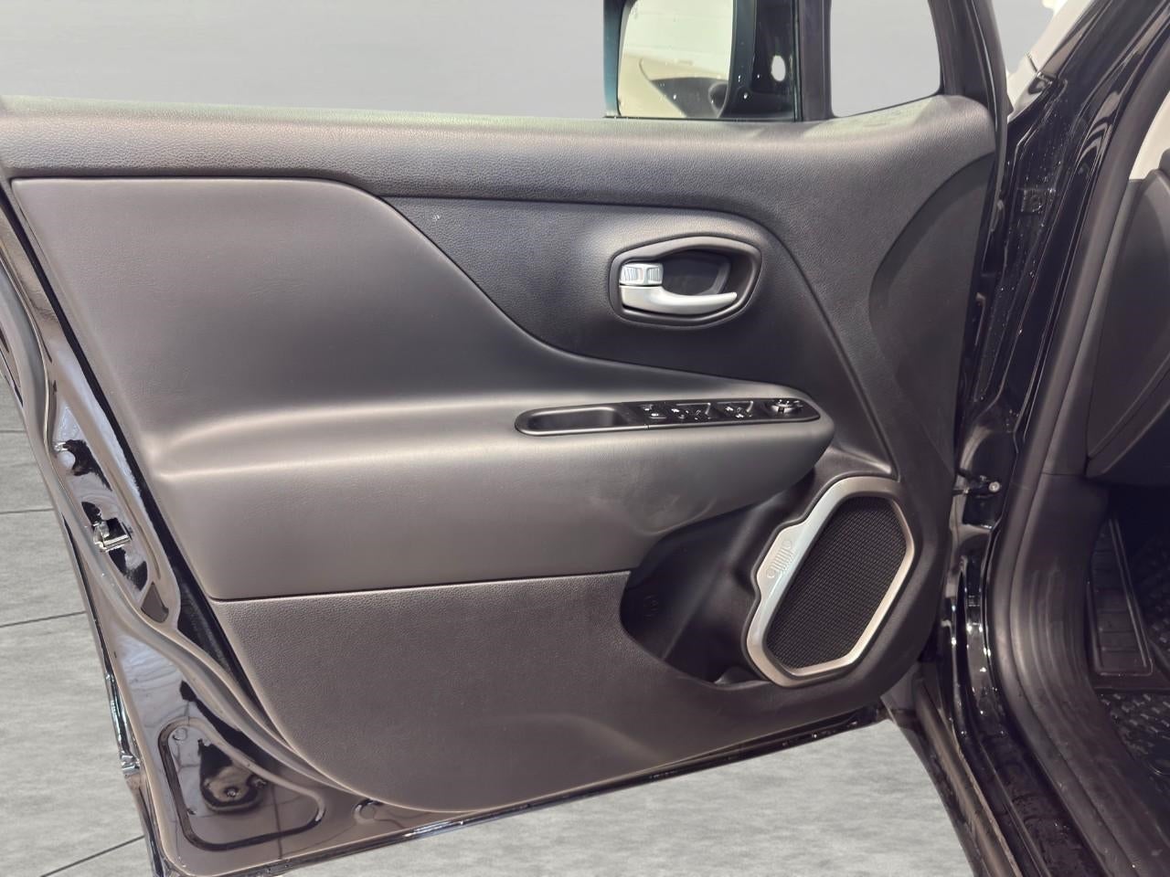 2023 Jeep Renegade Limited 4x4